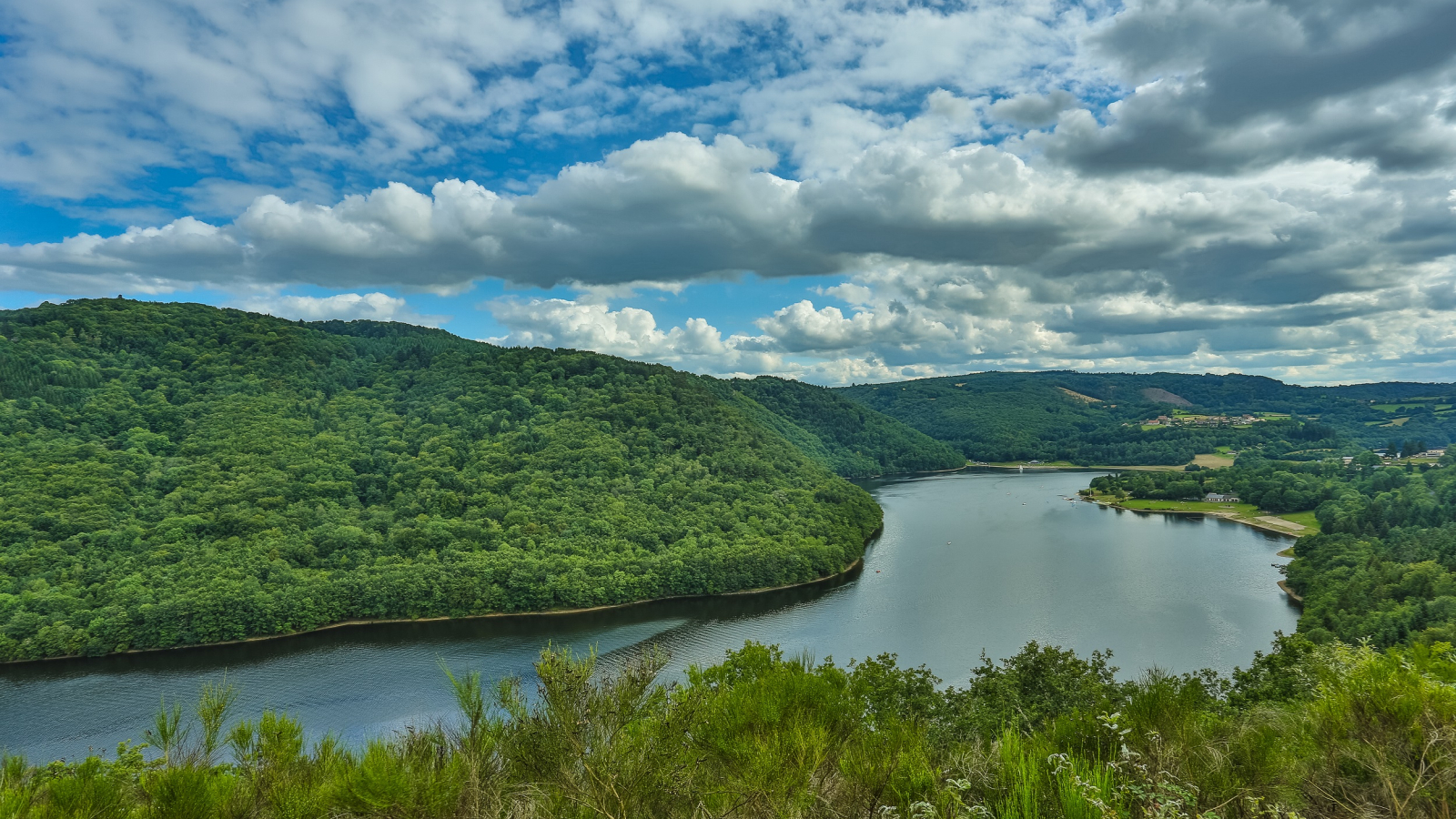 Lac des Fades Besserve