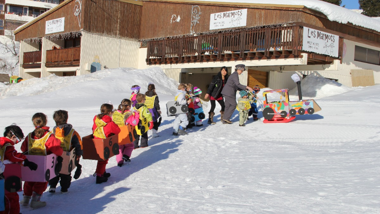 Marmots children activity picture