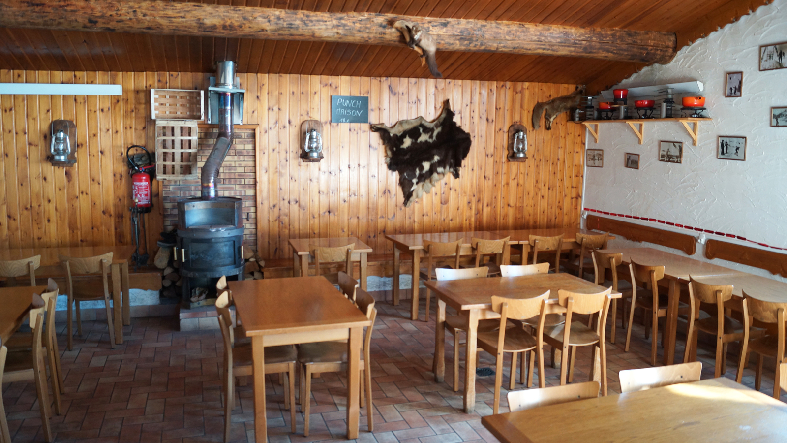 Intérieur du restaurant Le Foehn @LaToussuire