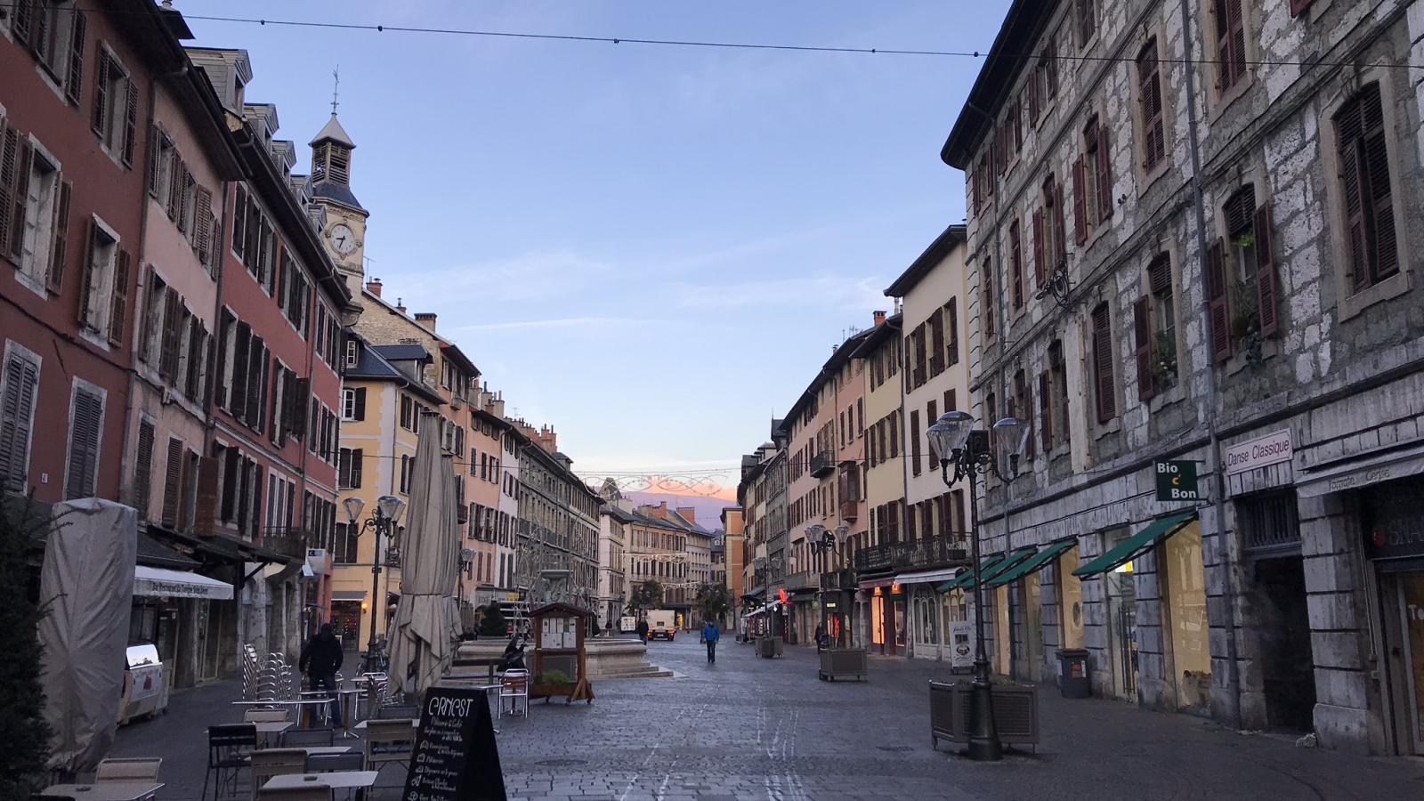 Place St Léger, Chambéry