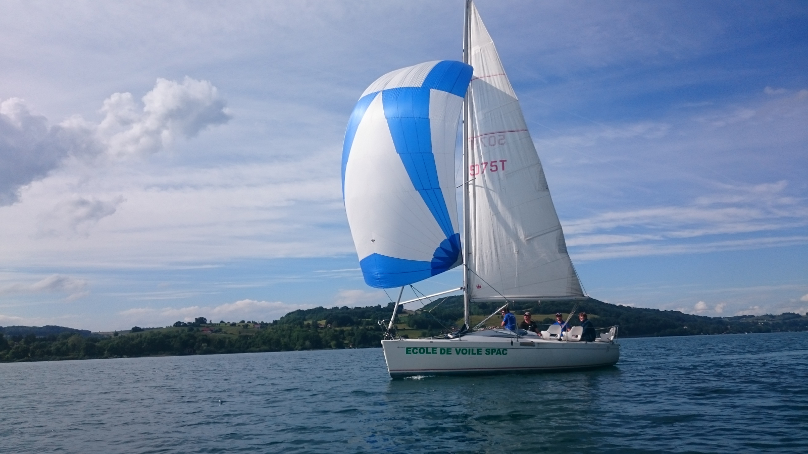 Bateau de croisière