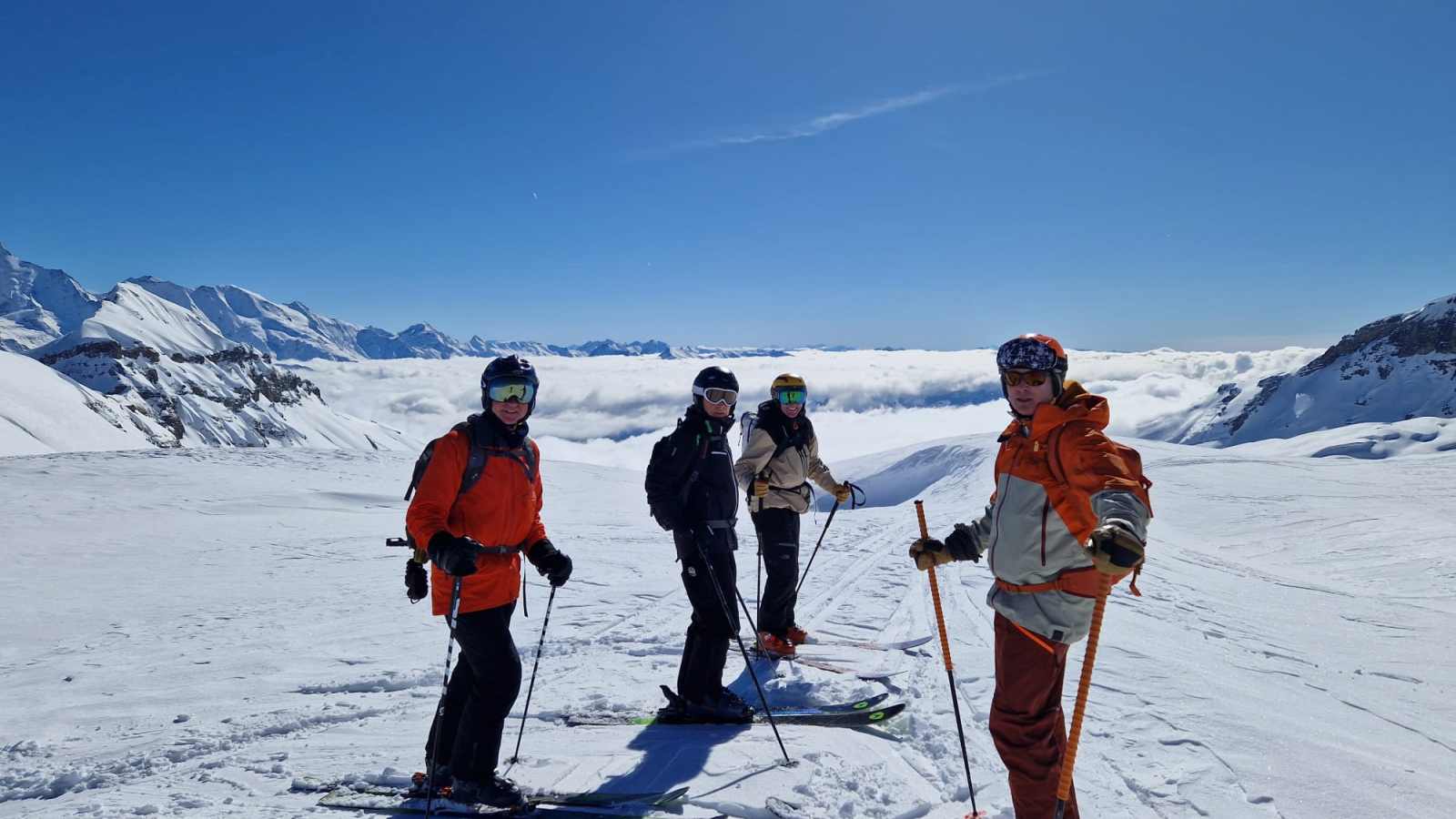 Guided downhill skiing outing