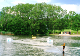 Session de wakeboard sur le Lac aux Ramiers