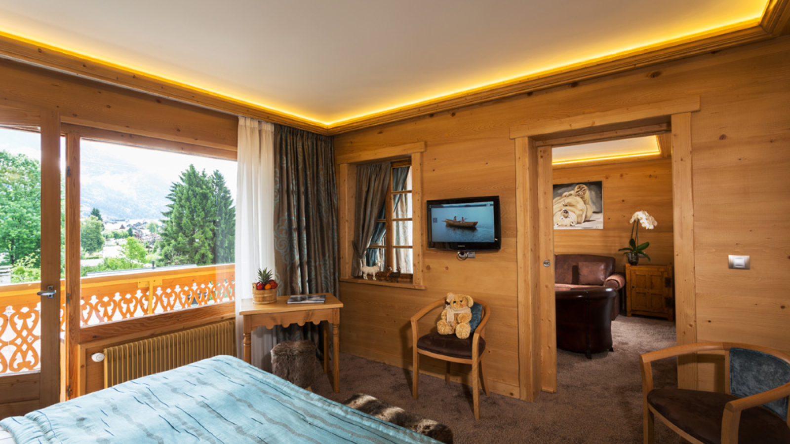 Chambre et salon suite luxe