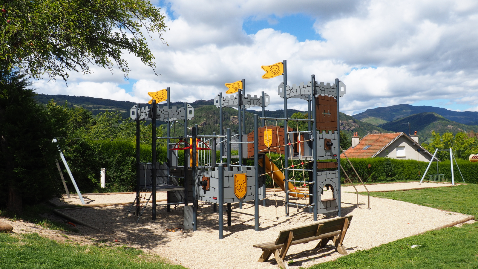 aire de jeux - château fort