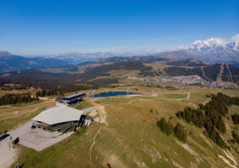 Restaurant situé au sommet de Bisanne à 2000m d'altitude