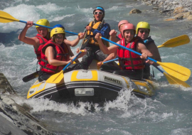 Canoe rafting with the Maison des guides de Val Cenis