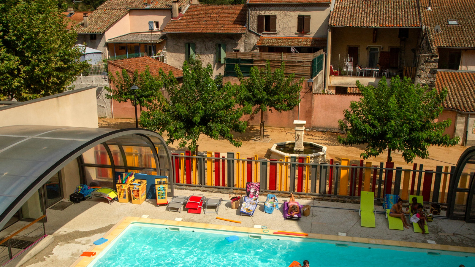Pont de Labeaume - Piscine intercommunale-zoom piscine ©S.BUGNON
