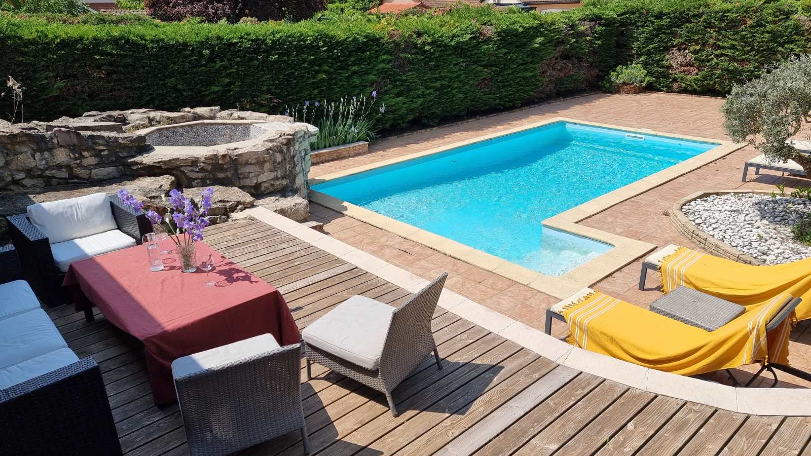 Piscine de la Chambre d'hôtes chez Amélie - Crémieu - Balcons du Dauphiné