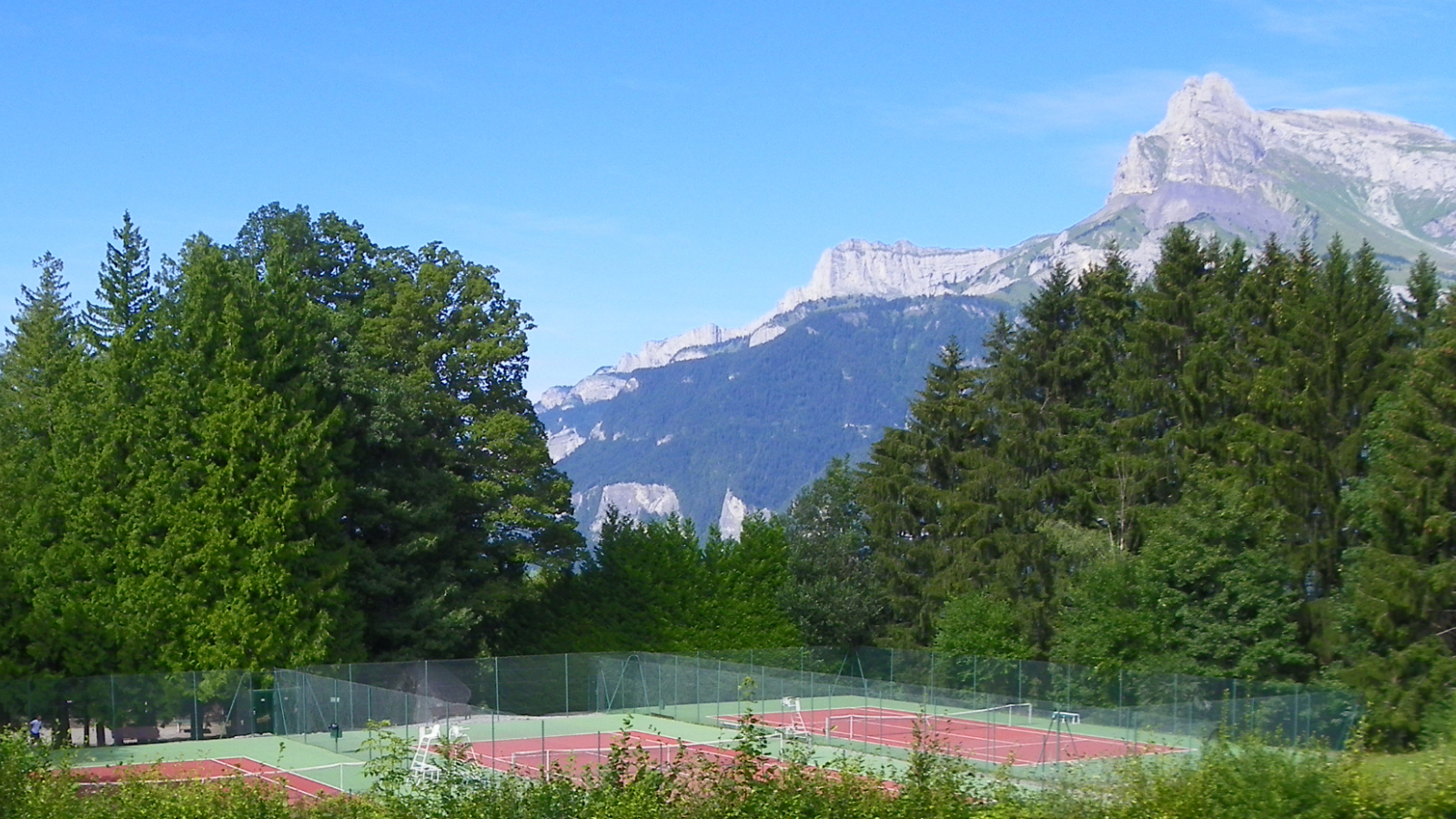 Terrains de tennis de Combloux