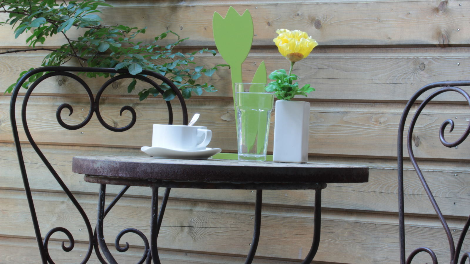 Terrasse d'un studio du natural Spa de Neyrac