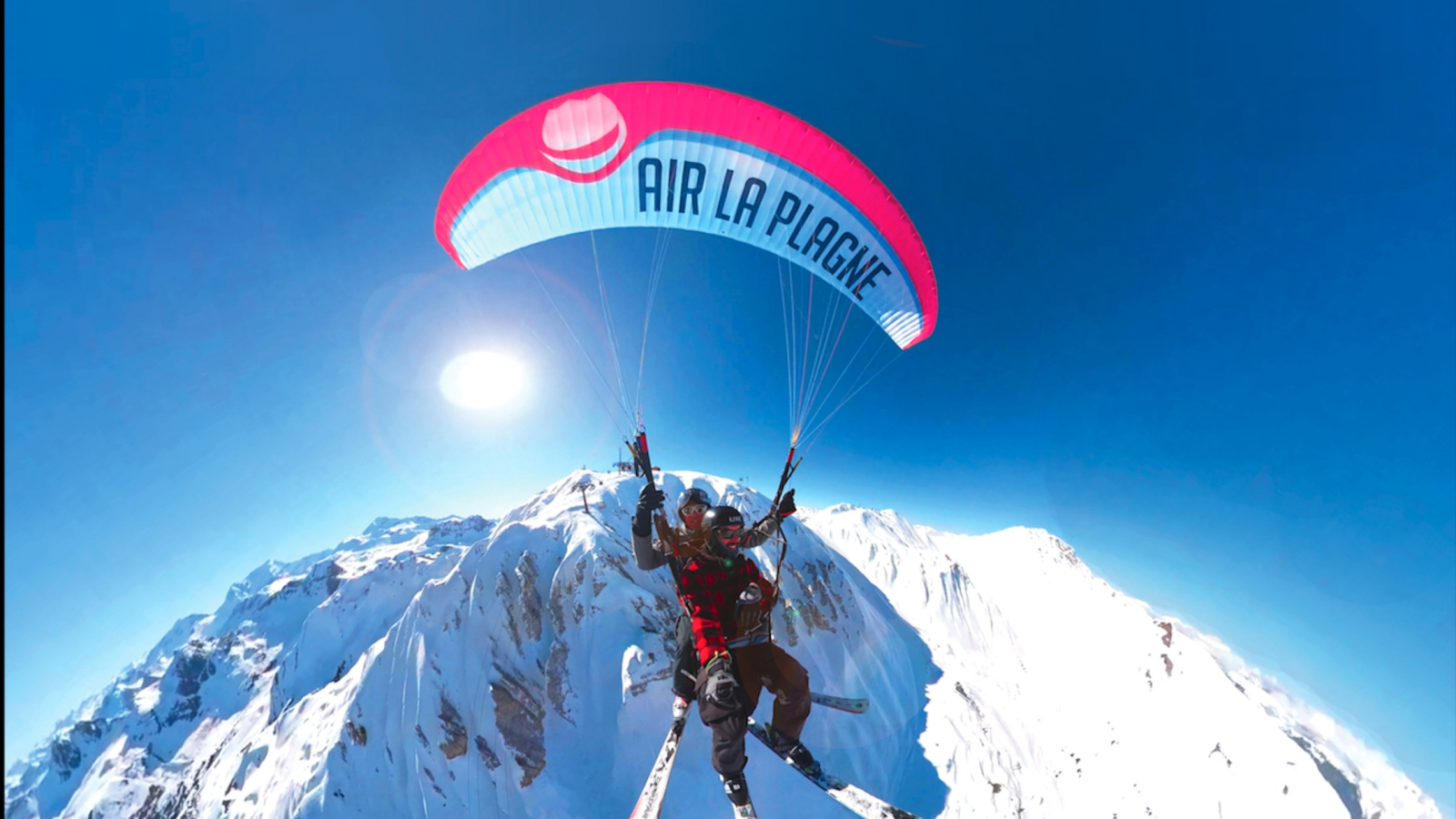 En vol parapente avec AIR La Plagne