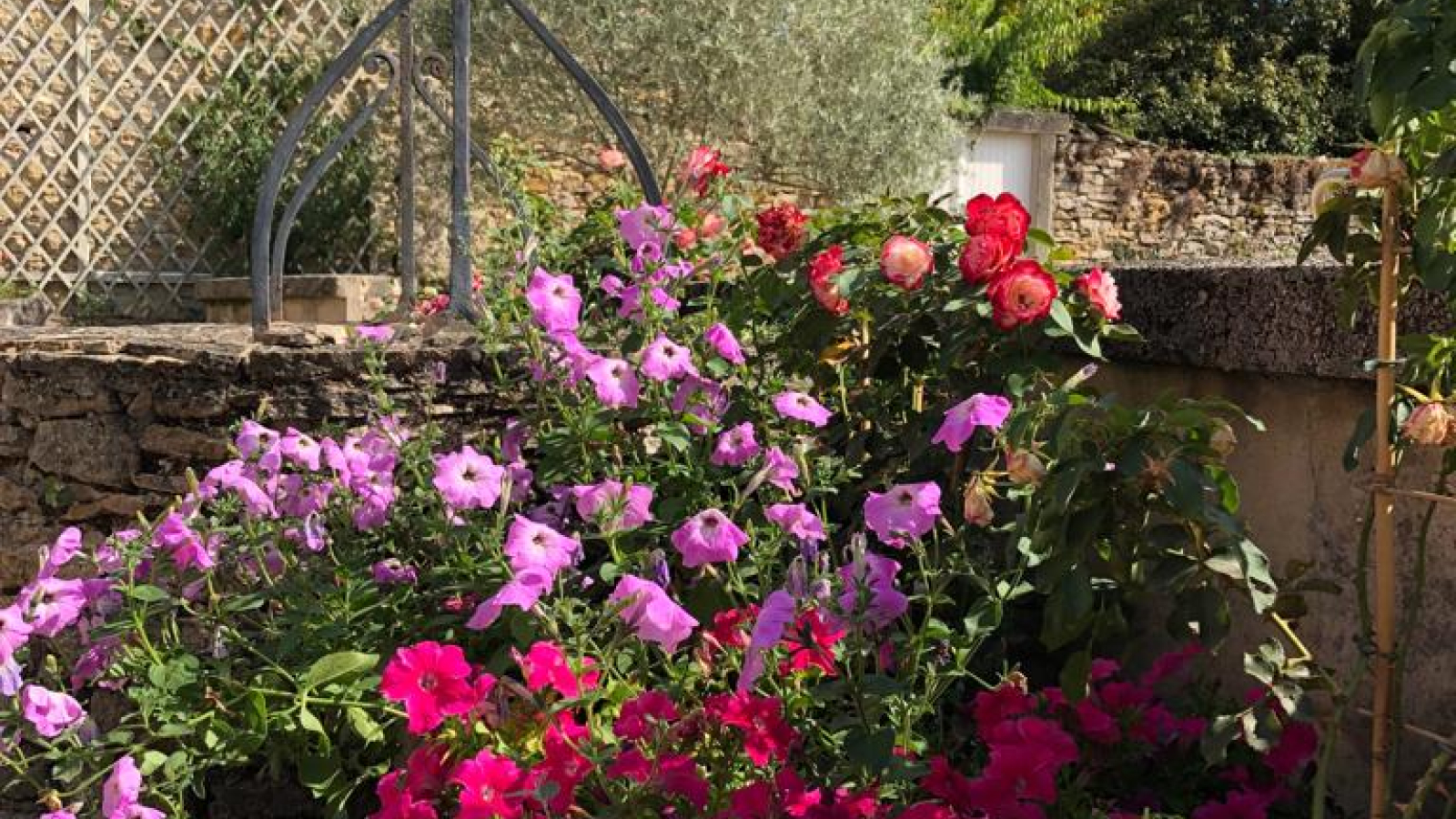 Côté Jardin - Le Clos Ayanna - Crémieu