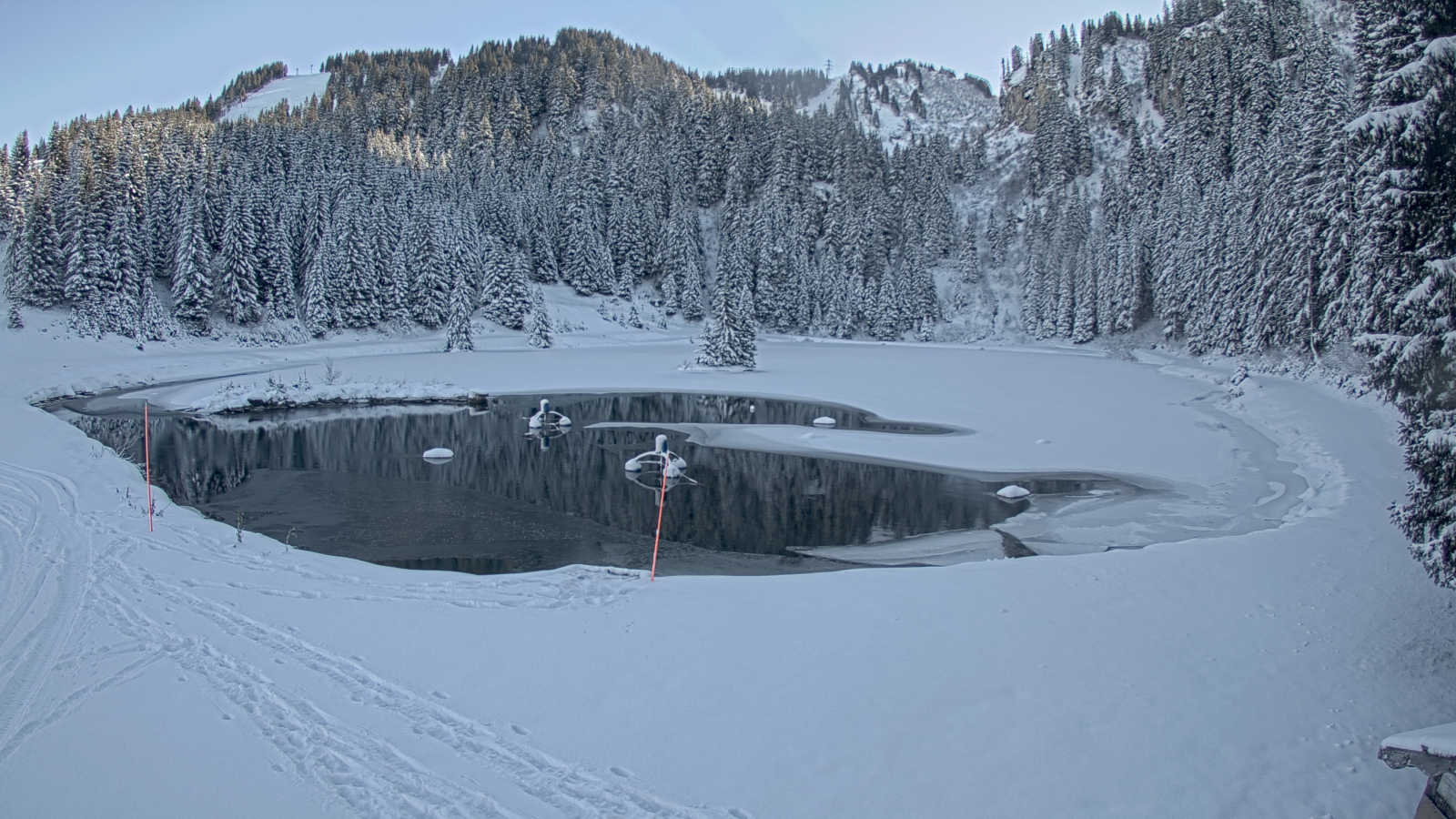 Lac de la Mouille en hiver