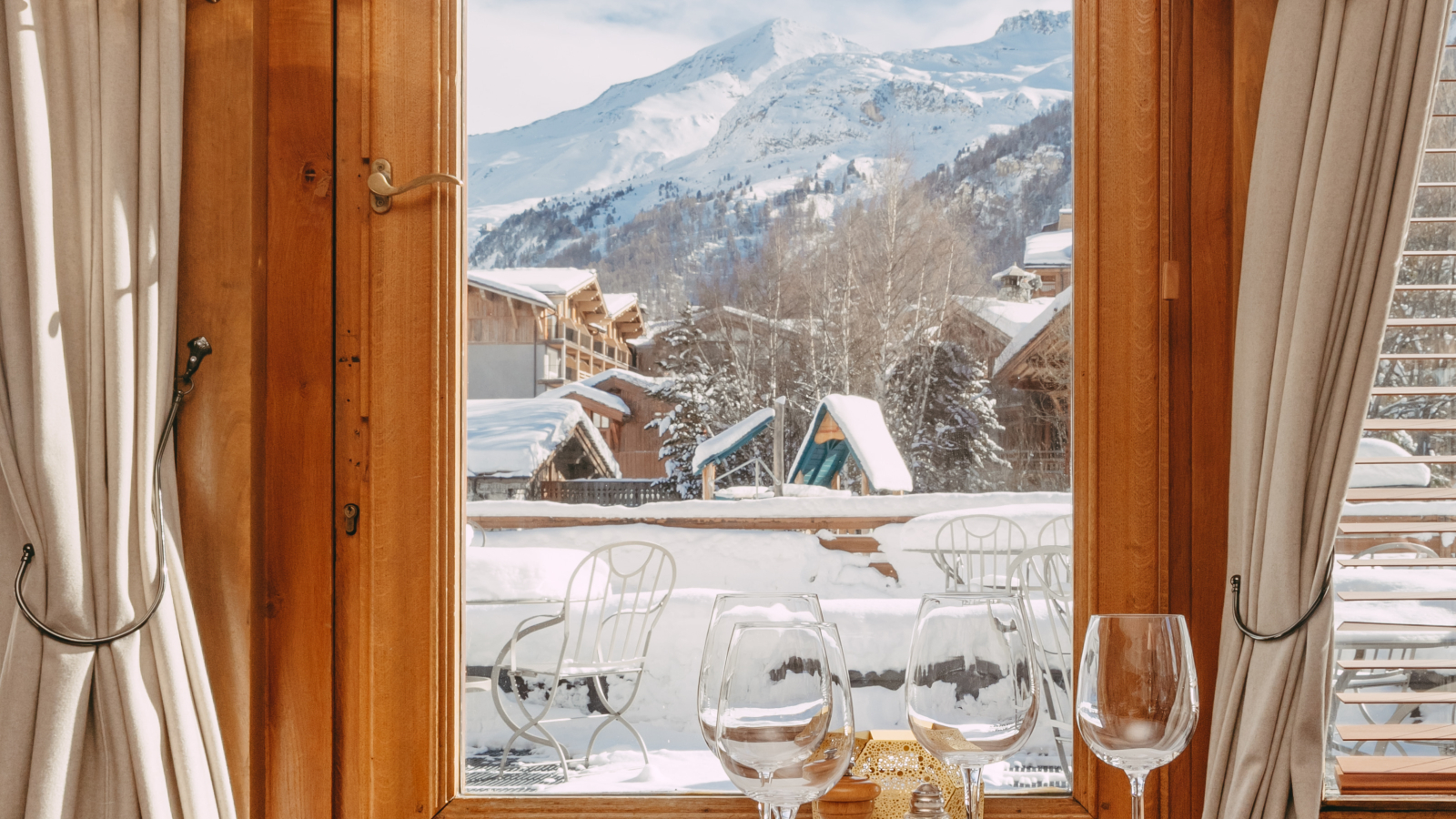 Vue terrasse du restaurant le Christiania - Val d'Isère