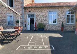 Auberge l'école_Saint-Martin-Lestra