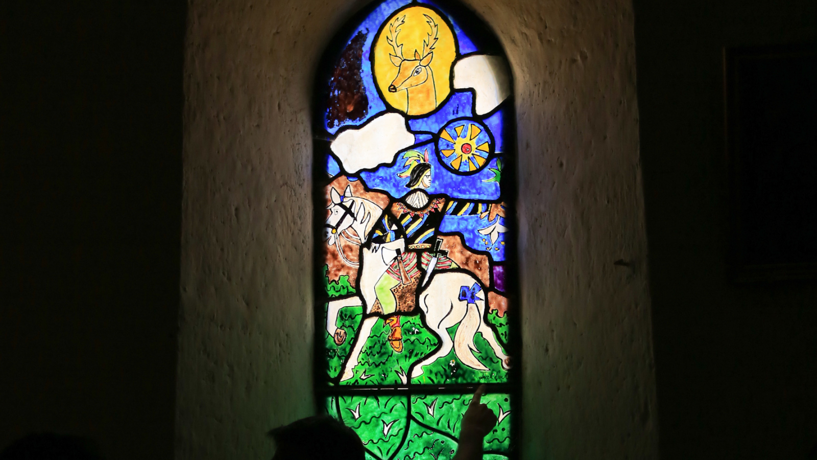 Vitraux dans l'église de Sainte-Marie