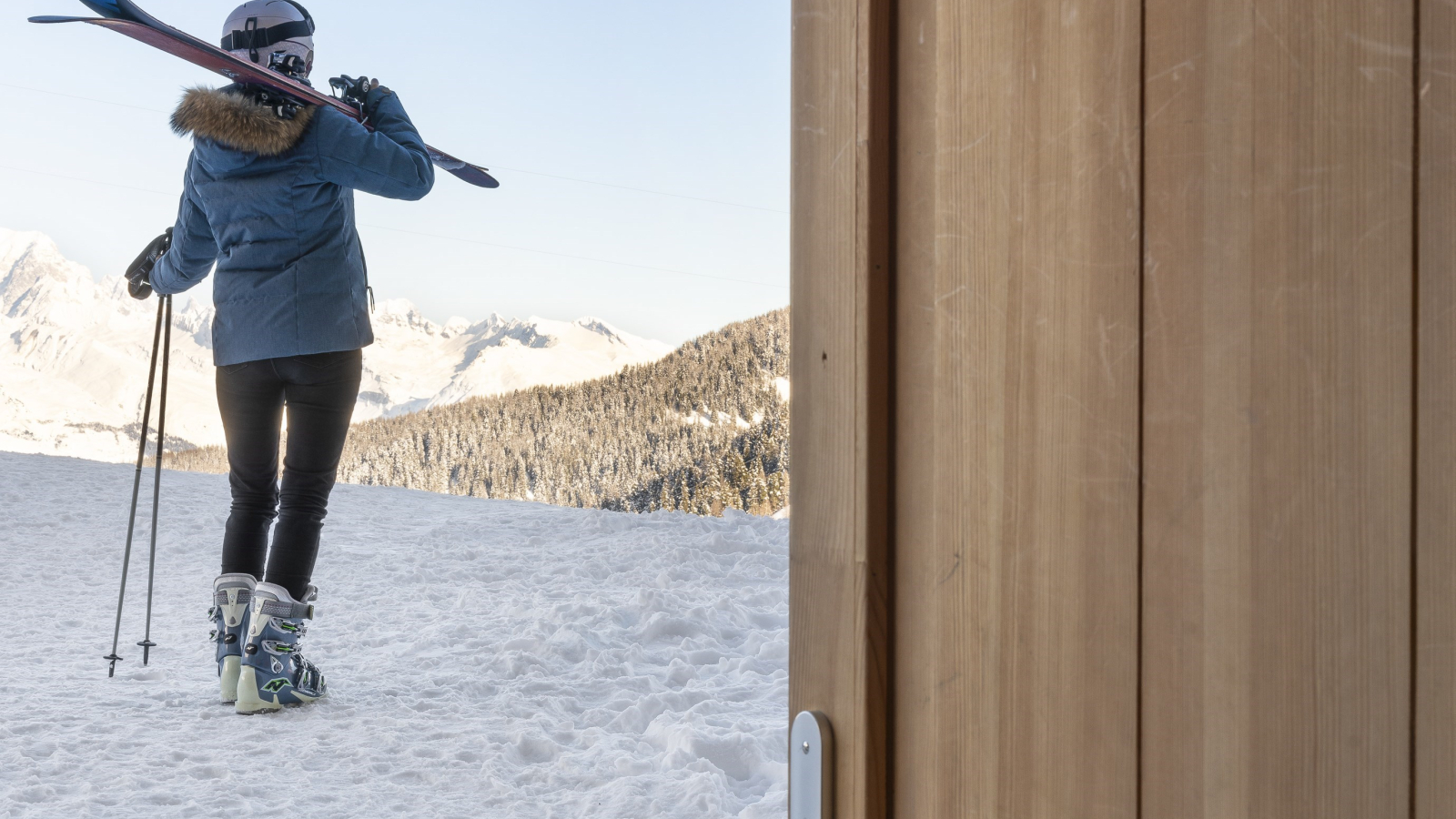 Départ ski aux pieds 