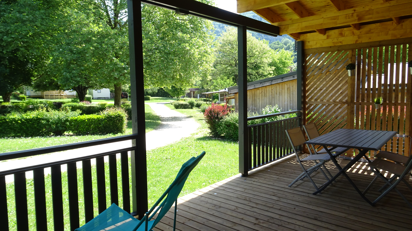 Chalet de la Dent du Chat du Camping des Lacs