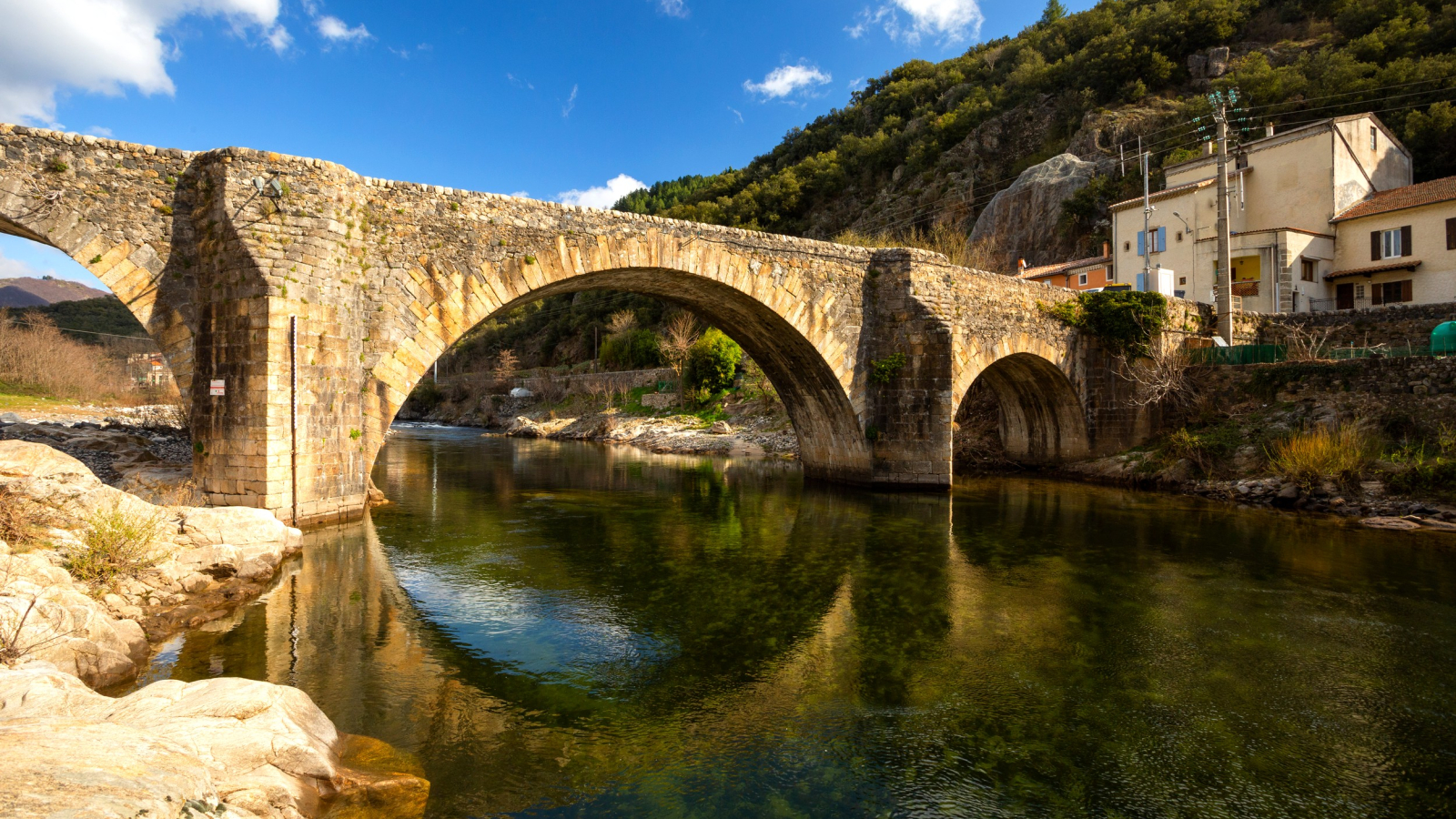 Pont-de-Labeaume - Le Pont ©S.BUGNON