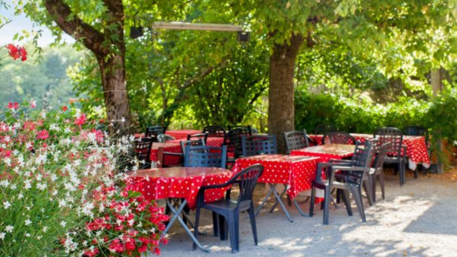 La Taverne Rustique - Saint-Chef - Balcons du Dauphiné - Nord-Isère - à moins d'une heure de Lyon