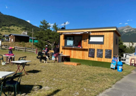 Food truck Le Mag d'Oé sur la base de loisirs de la Buidonnière