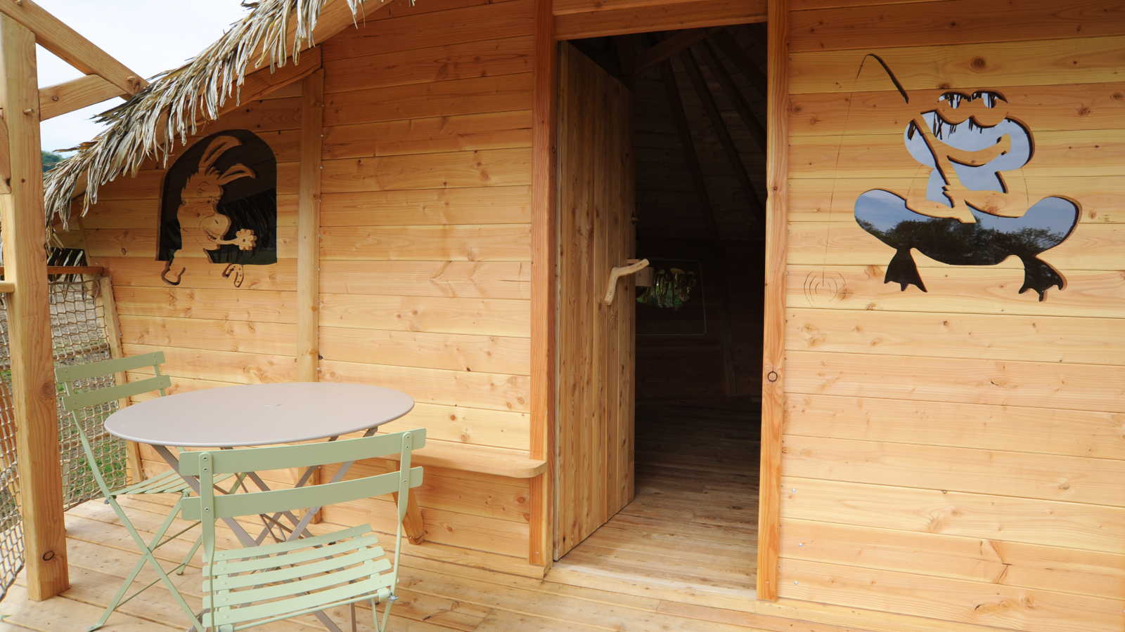 Cabane dans les arbres - Domaine de Suzel