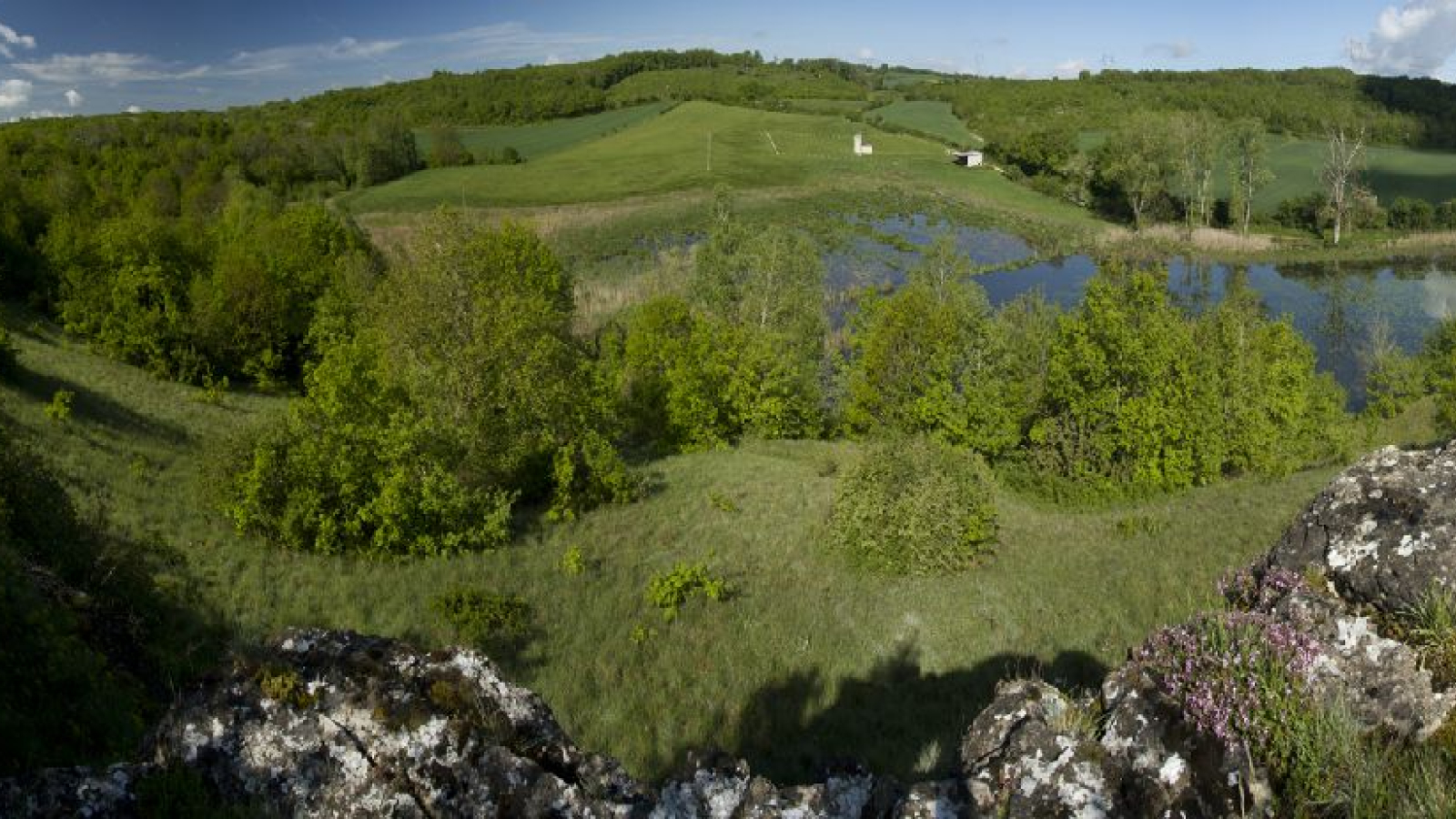 Espace Naturel Sensible Etang de Bas et Falaises de Ravières