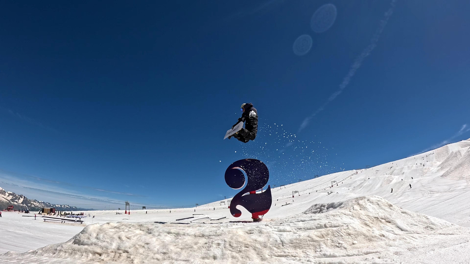 2SHRED Snowboard