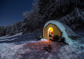 Randonnée nocturne et repas en caban'igloo