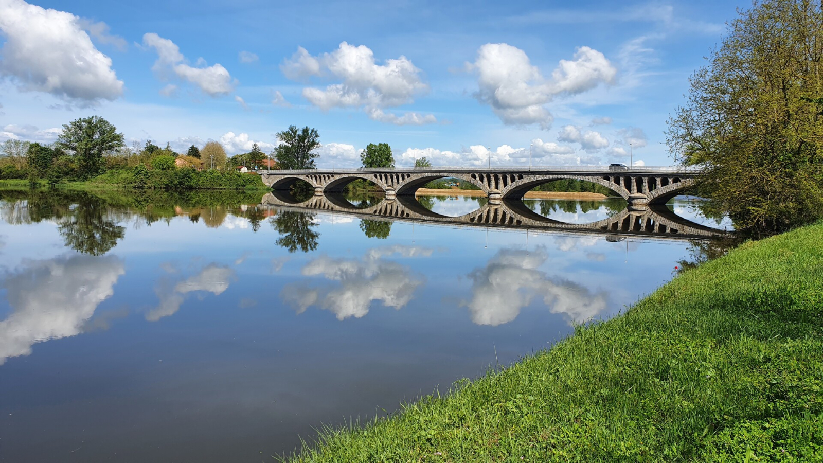 Pont Feurs