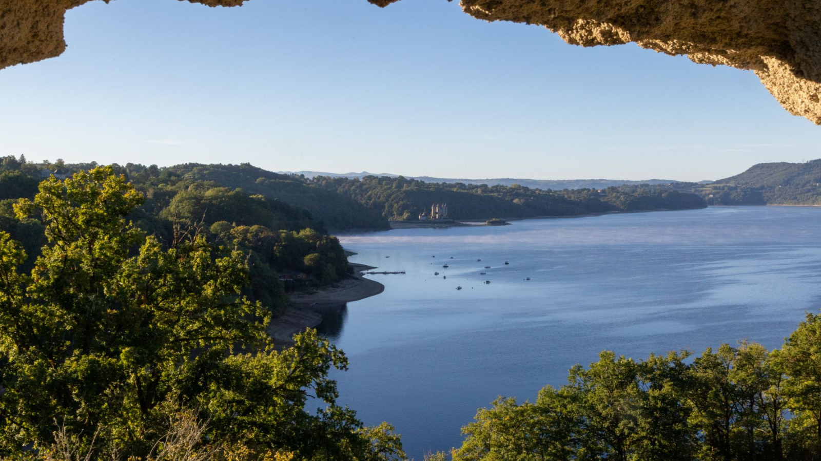 Vue sur le château de Val