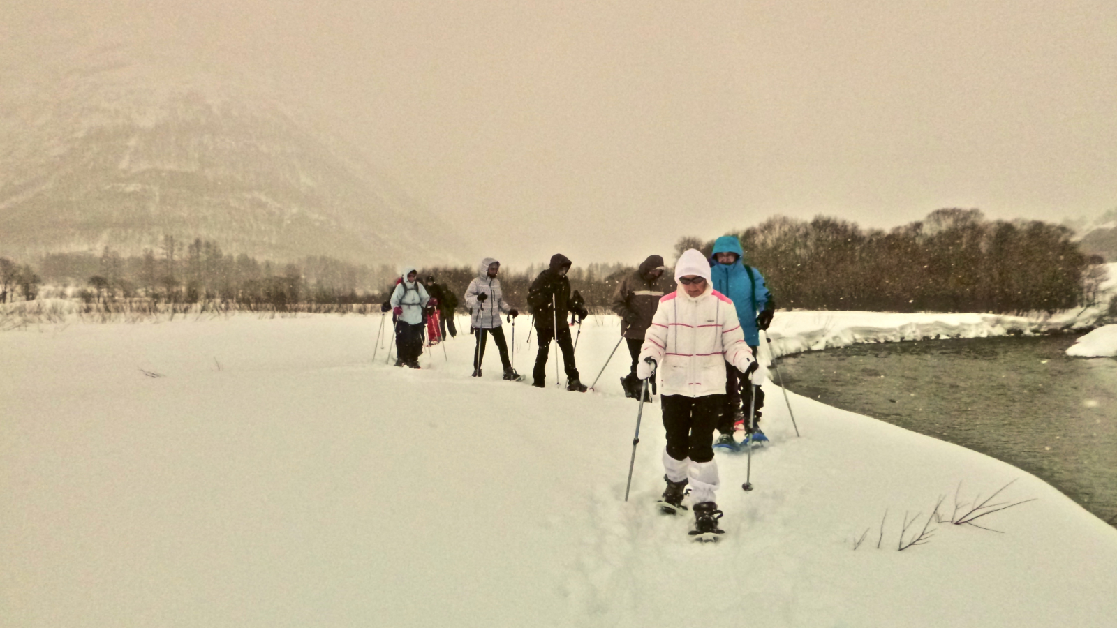 Snowshoing in Bessans