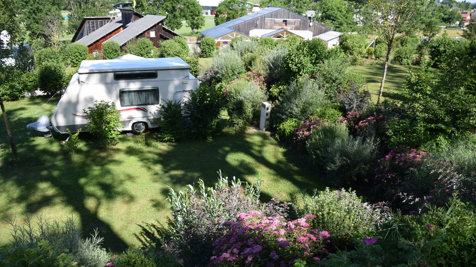 Emplacement tente caravane au grand air