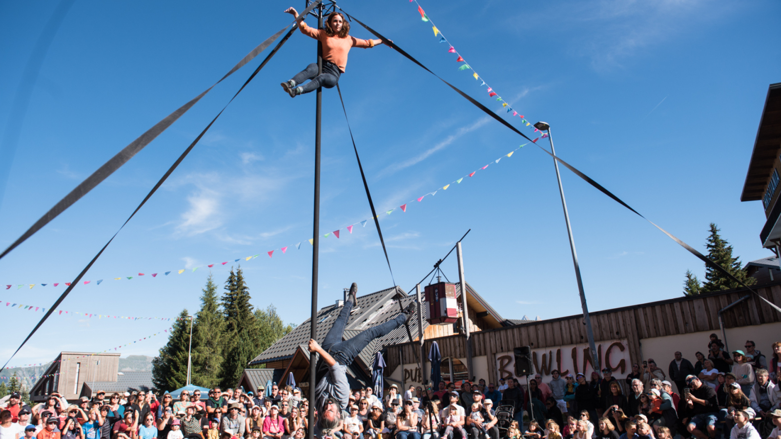 Festival le Spectacle Est Dans La Rue
