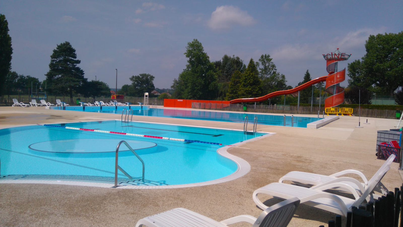 Piscine de Saint-Yorre