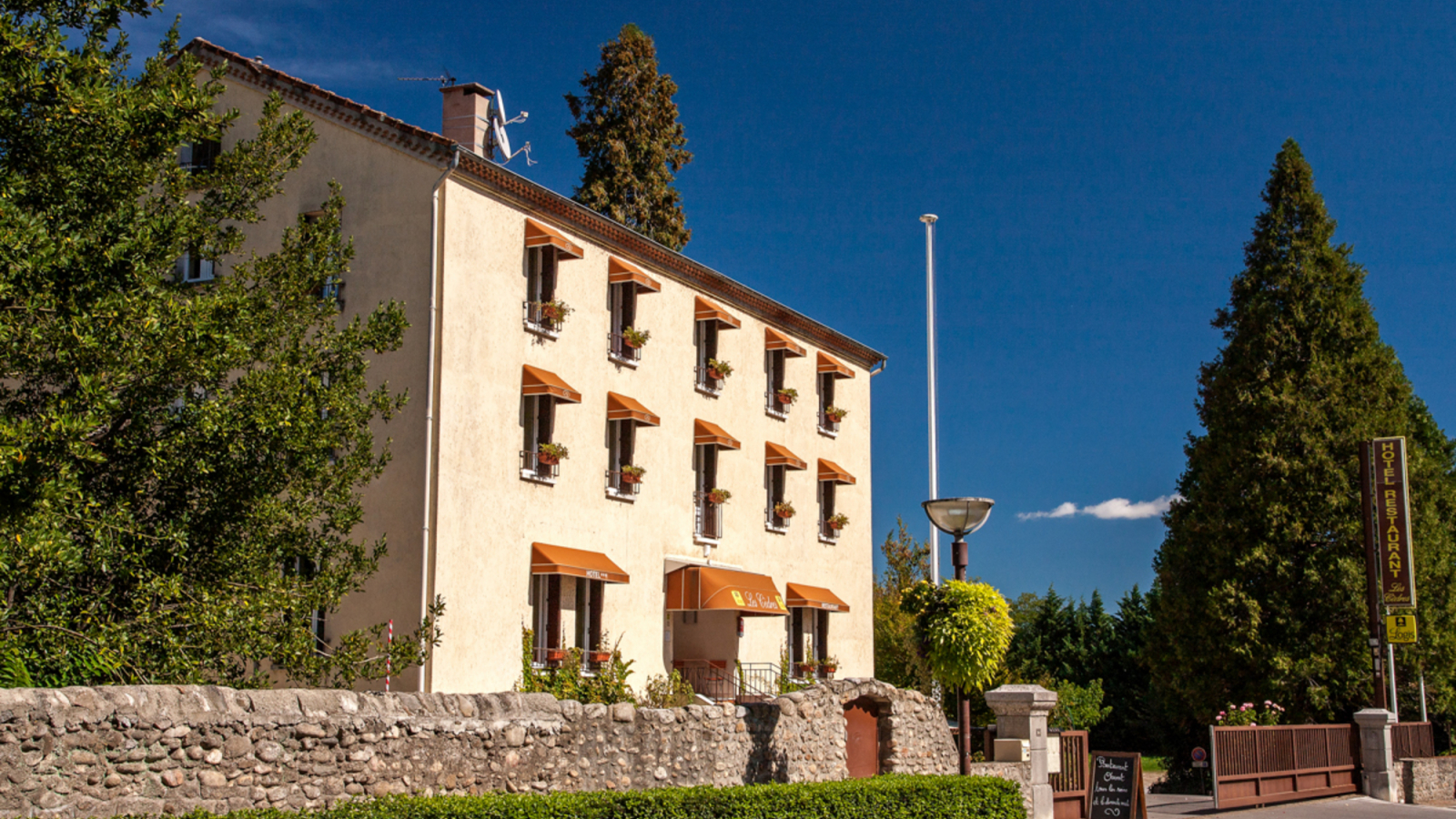 Entrée de l'hôtel