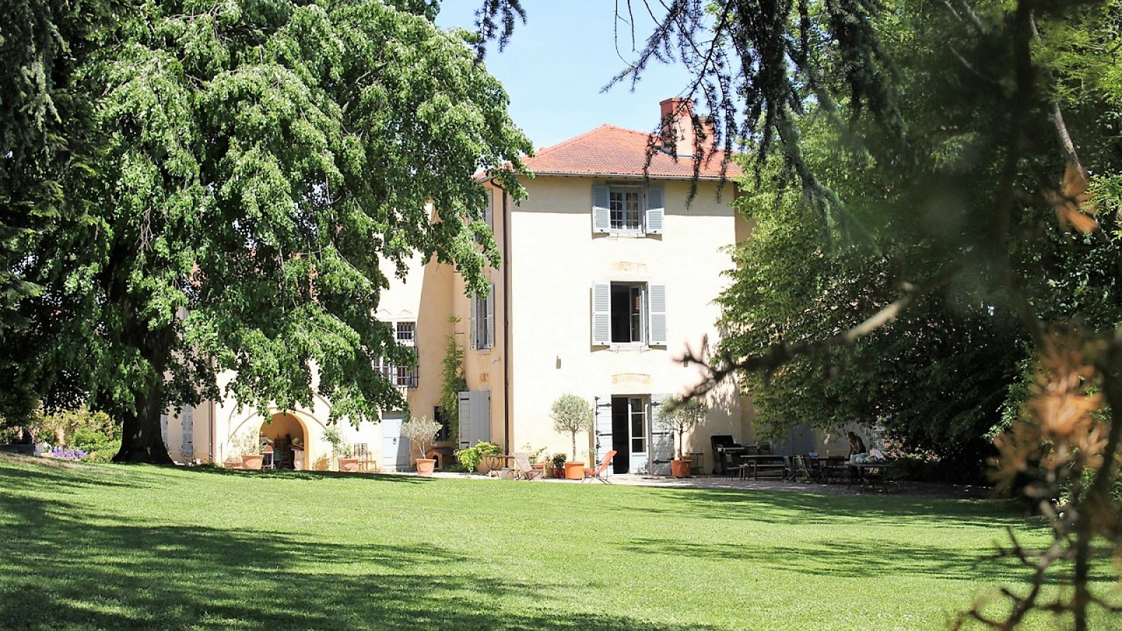 Chambres d'Hôtes 'Demeure des Monts d'Or' à Curis au Mont d'Or -  Grand Lyon - Rhône.