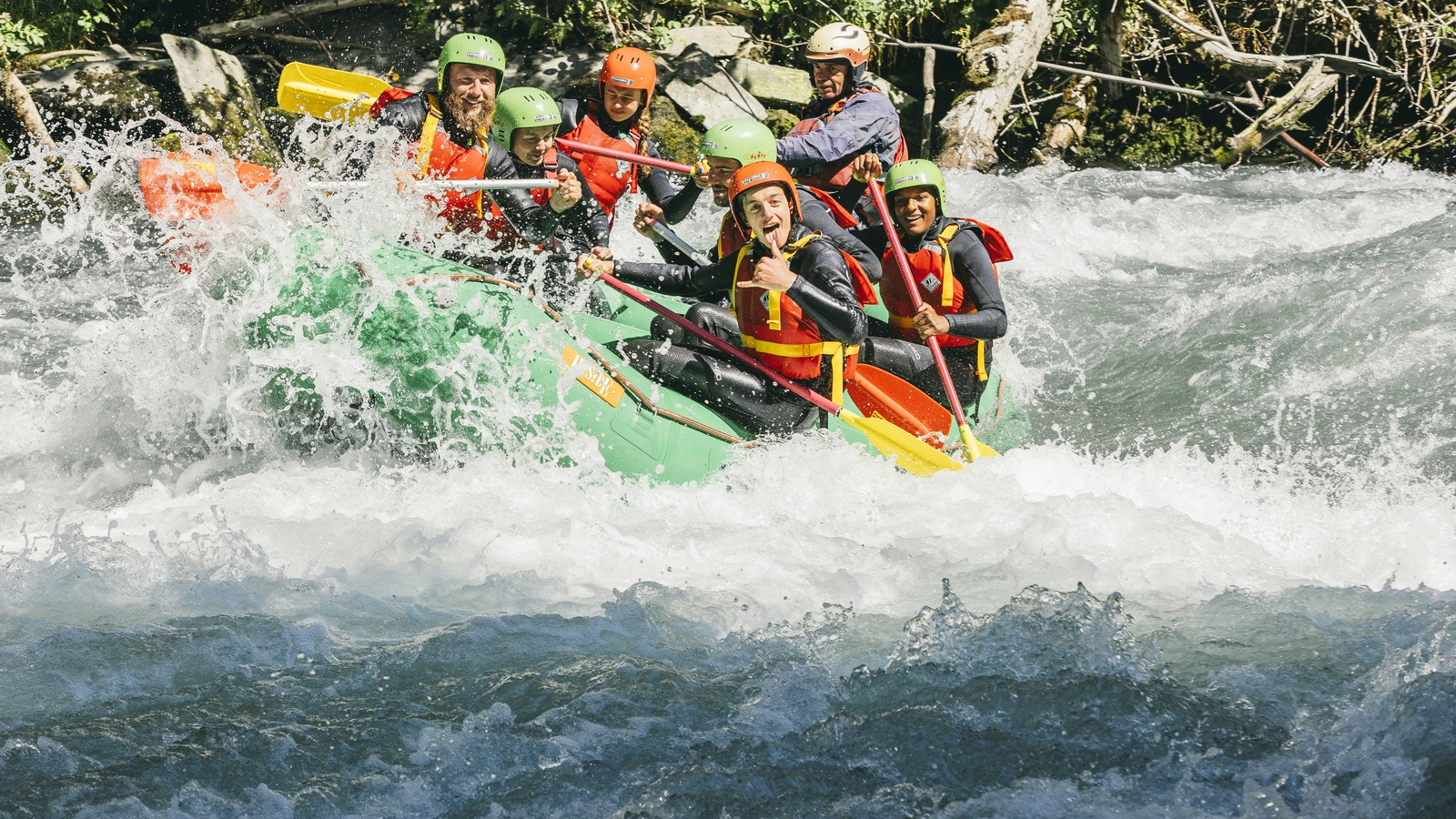 Rafting for children and adults on the Isère