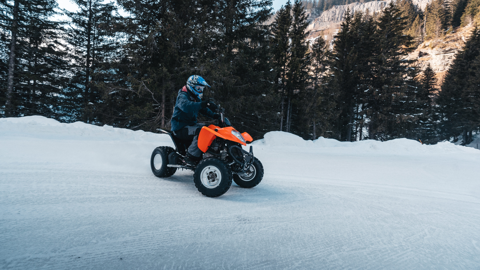 Baptême de conduite de quad sur glace