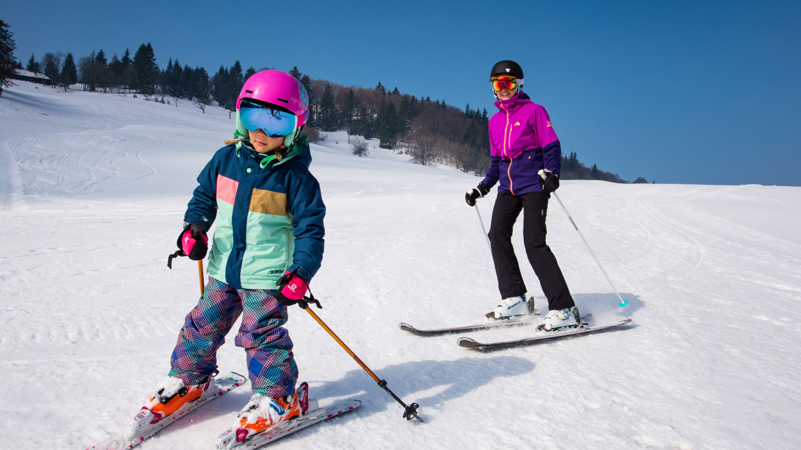 famille en ski