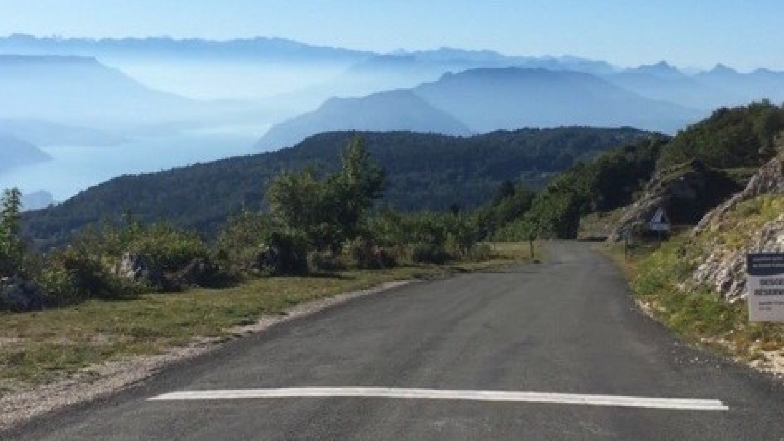 Vue depuis le col du Grand Colombier