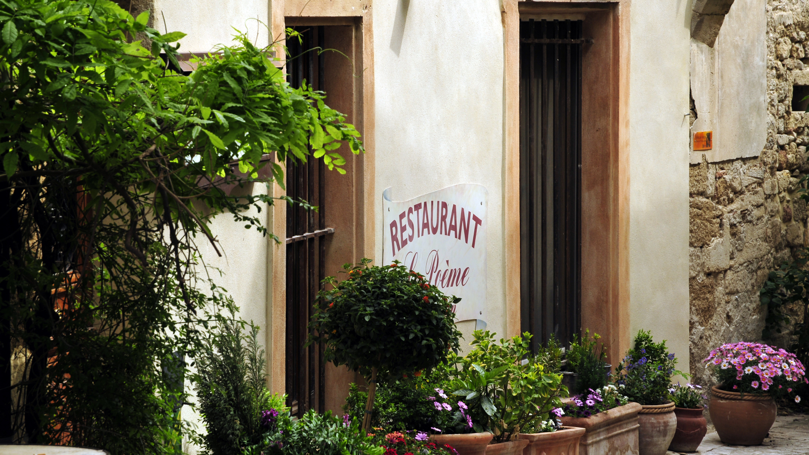 Le Poème - Village de Grignan