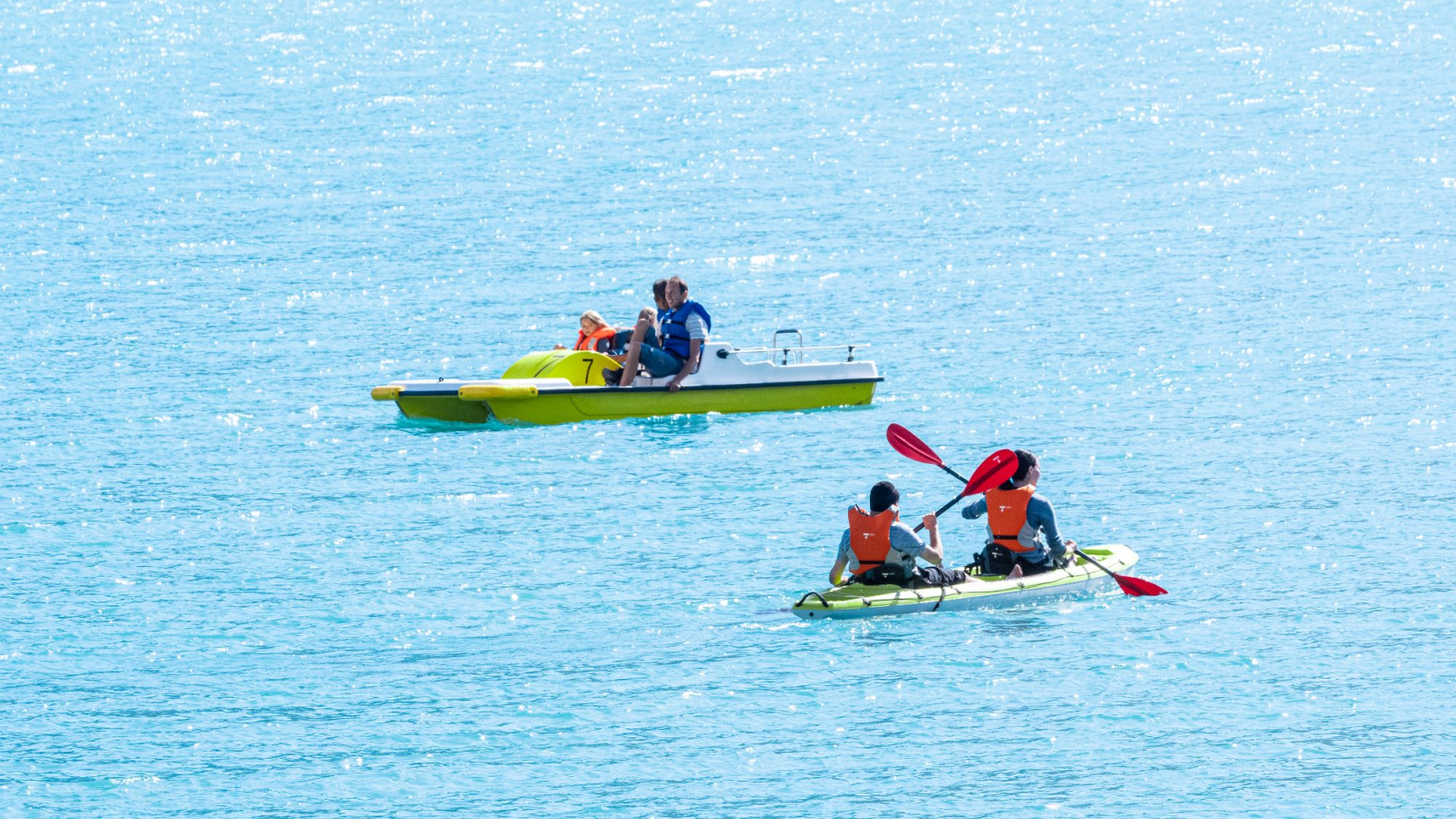 Pedal-boating and canoeing on Lake Mont Cenis