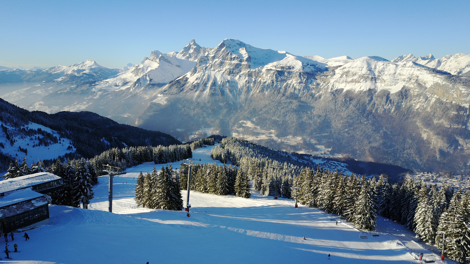 Vue sur la Pointe d'Areu