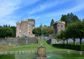 Château Dauphin à Pontgibaud