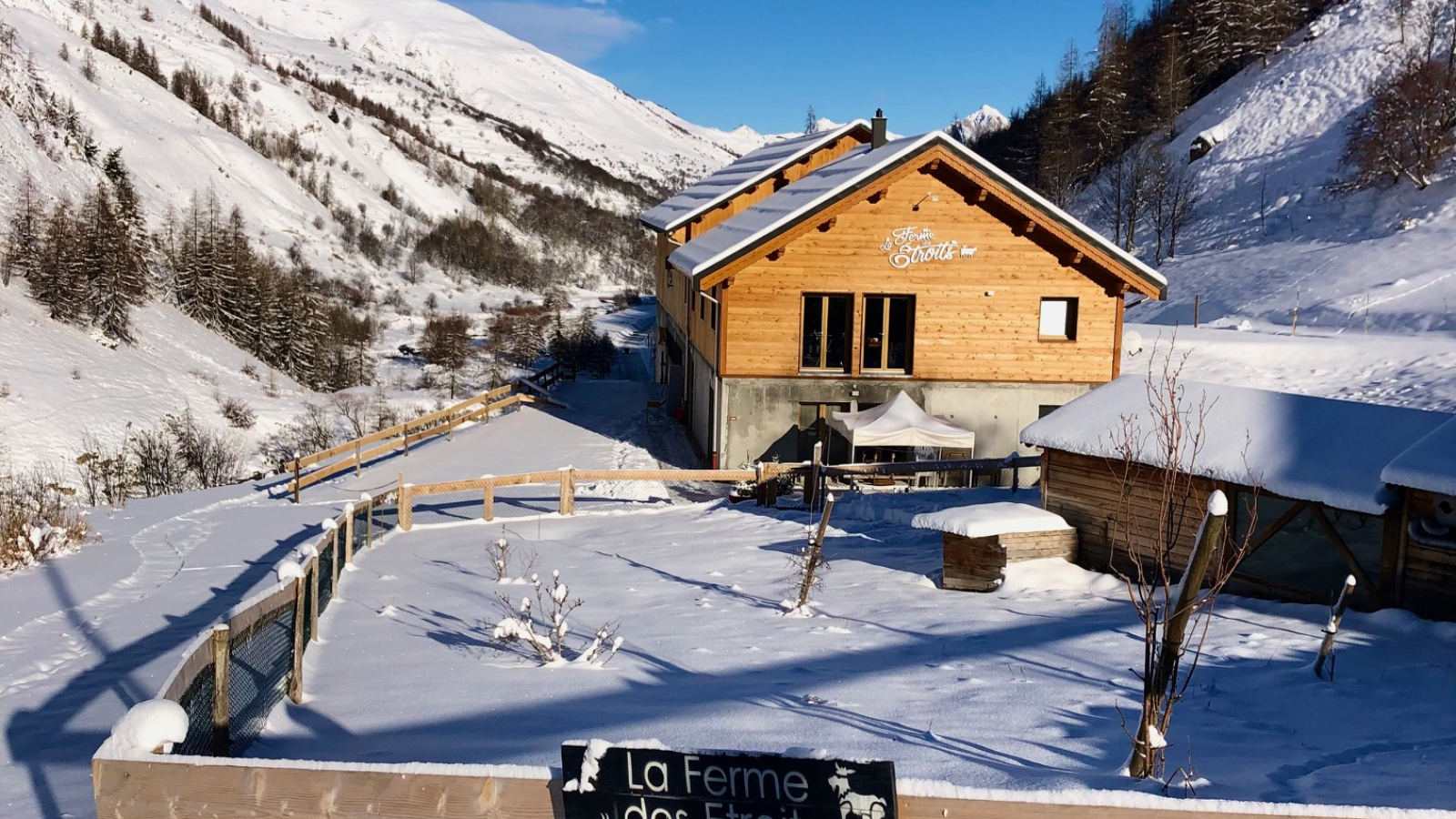 La ferme des étroits en hiver