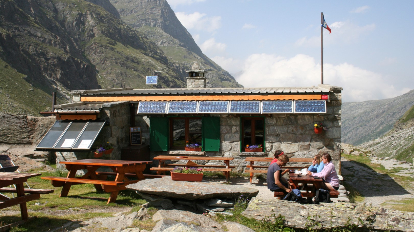 Ambin refuge in Val Cenis-Bramans