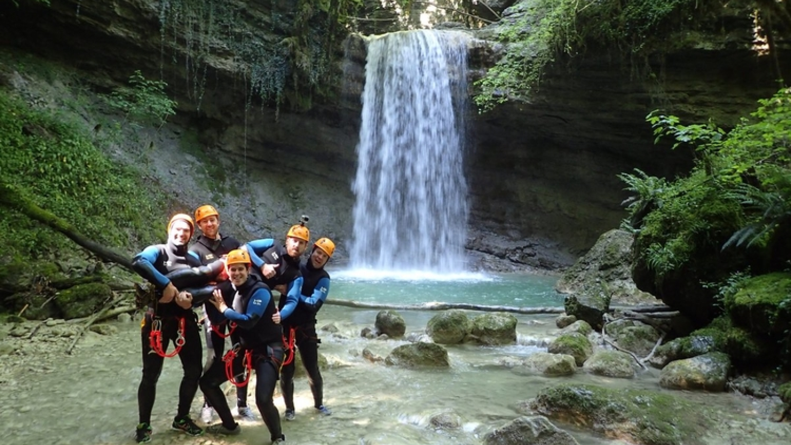 Canyoning Bugey Équilibre Vertical