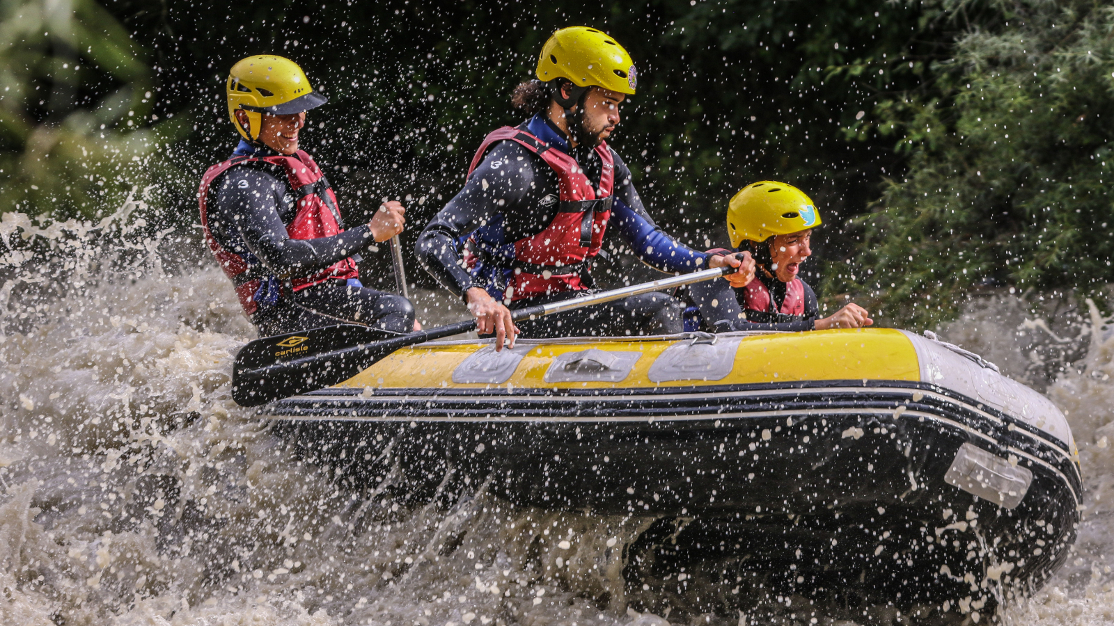 Navigation LOISIRS-SPORTS-AVENTURES-Mini-raft-Passy ©